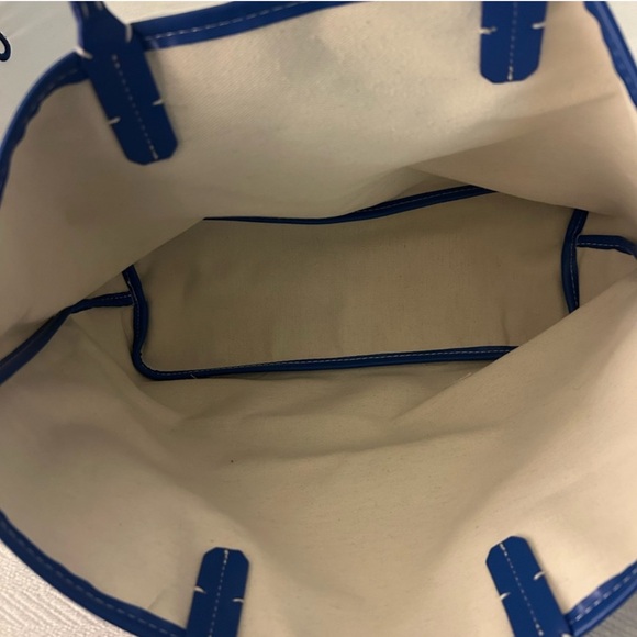 Designer style Stylish Blue Tote Bag with Matching Pouch inspired tote - Picture 4 of 6